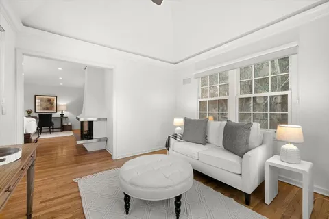 $2,675,000 | 2836 Blackhawk Road, Wilmette, IL 60091