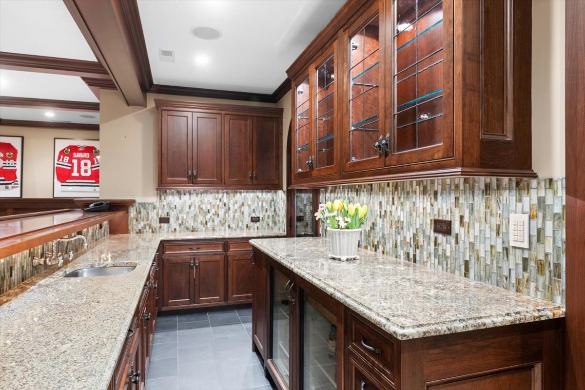 2836 Blackhawk Road Wilmette, IL 60091 - Photo 57 of 73