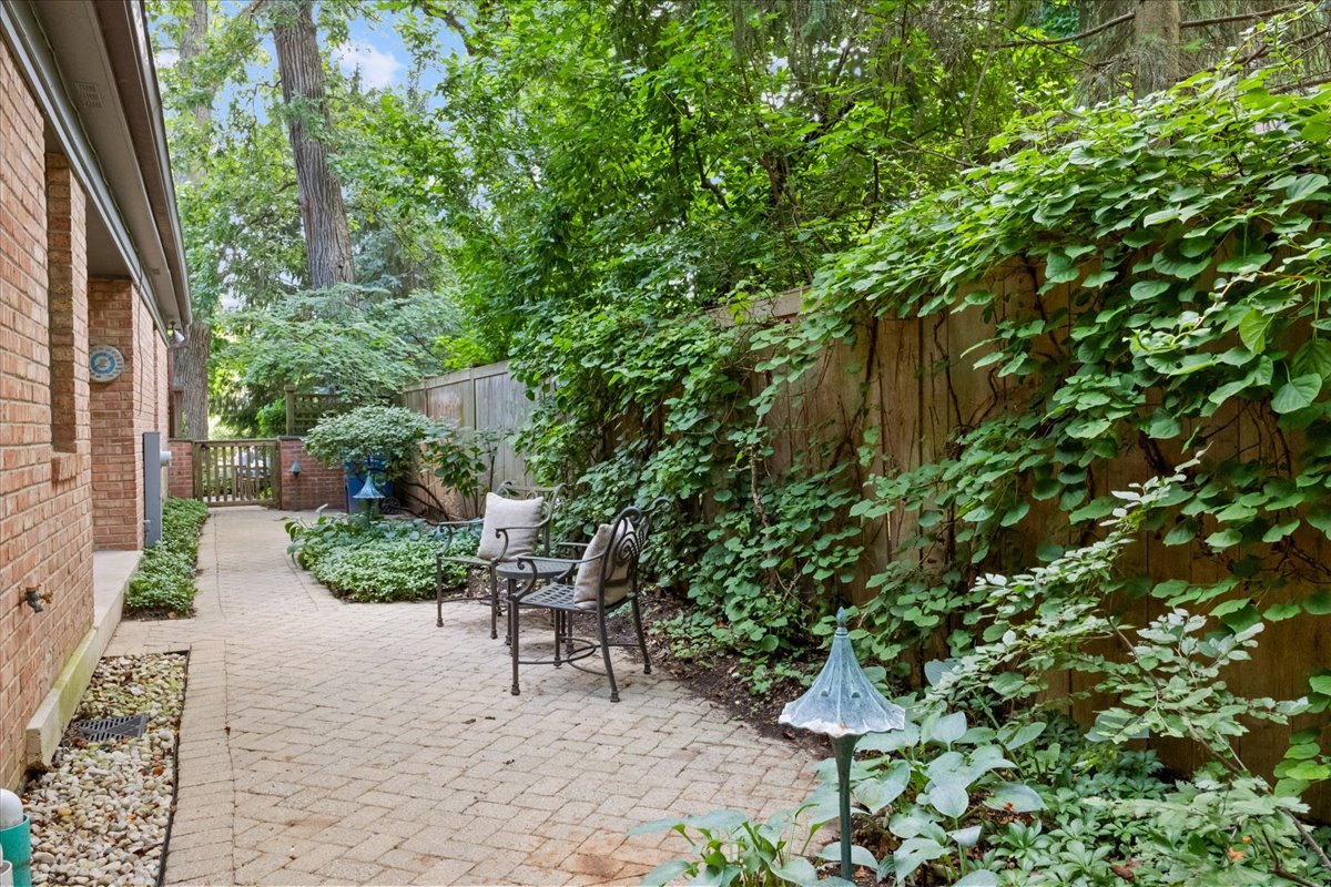 2836 Blackhawk Road Wilmette, IL 60091 - Photo 68 of 73