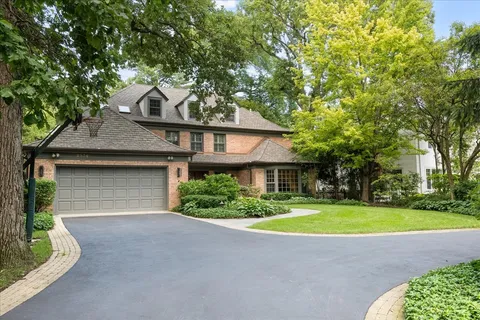 $2,675,000 | 2836 Blackhawk Road, Wilmette, IL 60091