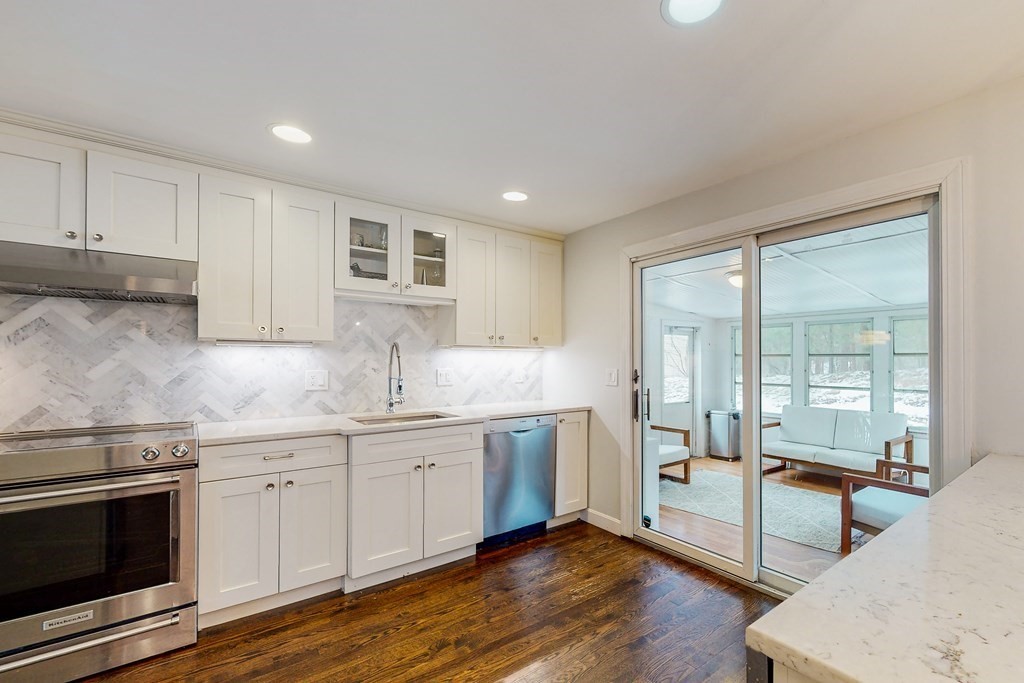 5 Belknap Road Medfield, MA 02052 - Photo 3 of 38 Gallery Image 3