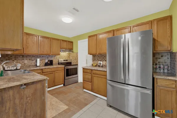 $279,000 | 1069 Trail Pass Drive, Canyon Lake, TX 78133