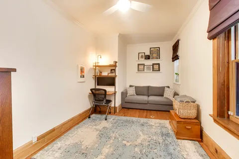 $575,000 | 3808 North Pine Grove Avenue, Unit 1N, Chicago, IL 60613