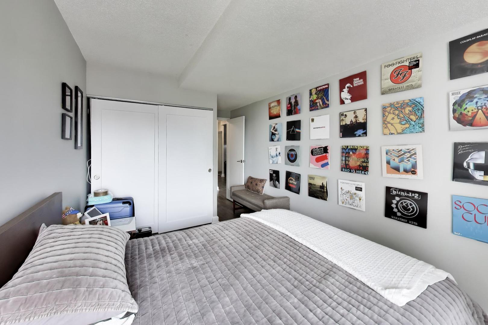 5320 North Sheridan Road, Unit 1403 Chicago, IL 60640 - Photo 19 of 41 Gallery Image 19