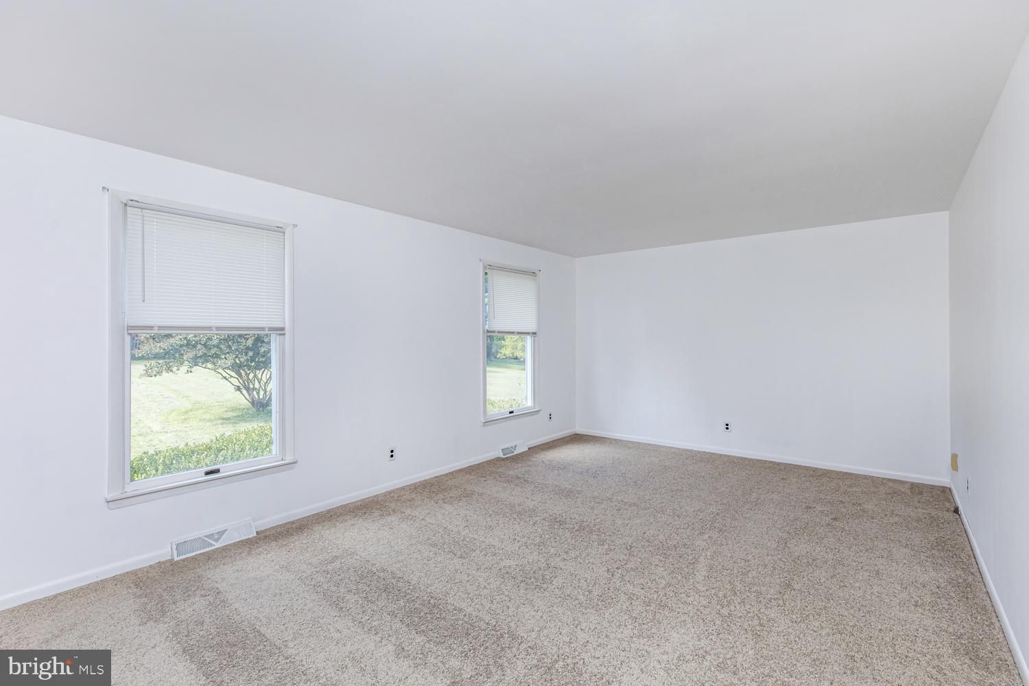 5325 Kerger Road Ellicott City, MD 21043 - Photo 13 of 40 Gallery Image 13