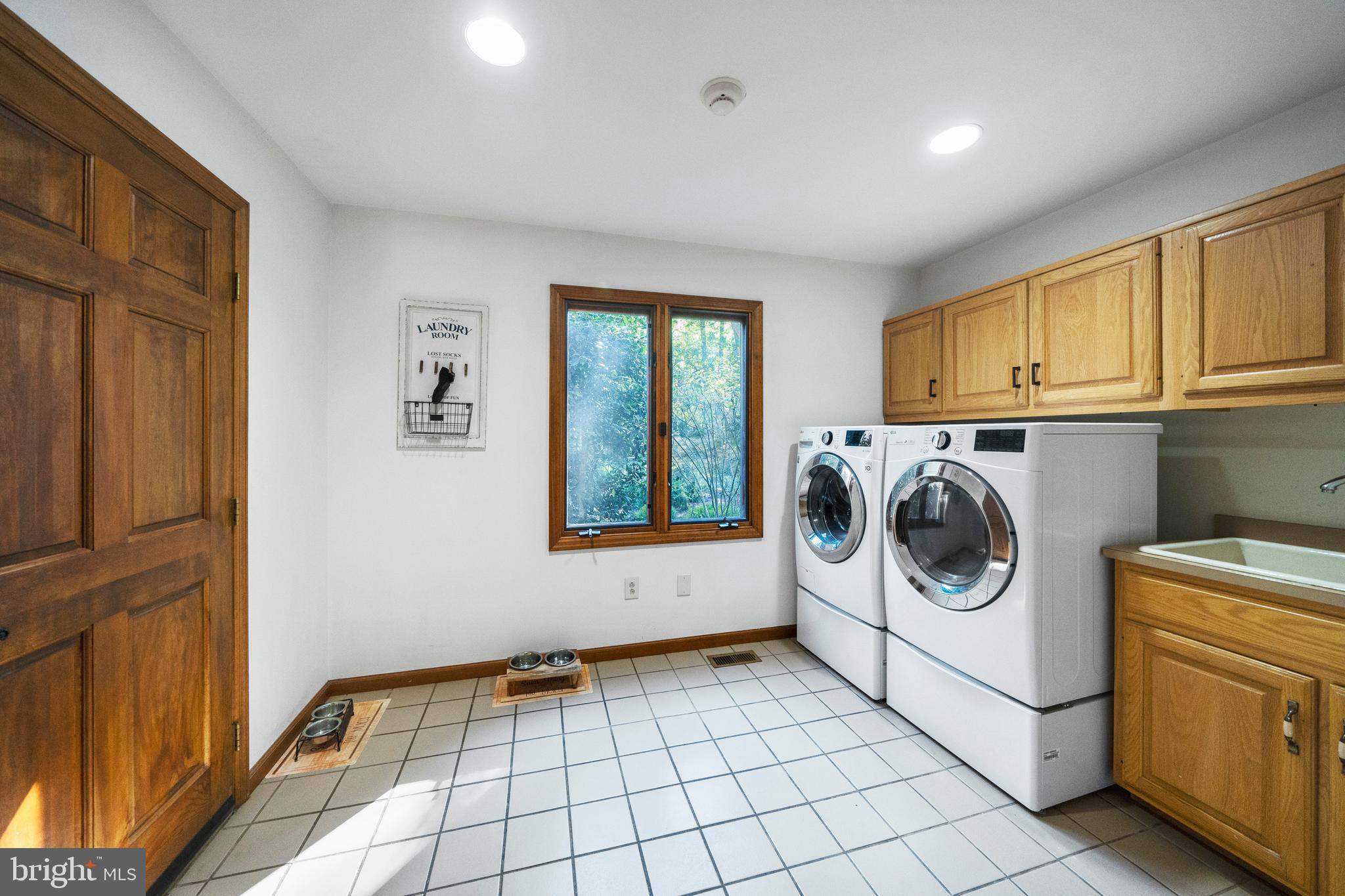 1017 Davis Road Ambler, PA 19002 - Photo 20 of 66 Laundry room with door to garage