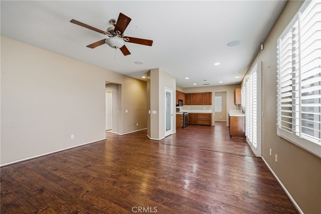 17891 Robusta Drive Riverside, CA 92503 - Photo 23 of 58