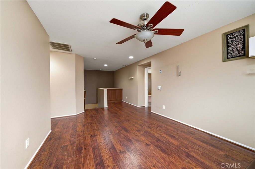 17891 Robusta Drive Riverside, CA 92503 - Photo 32 of 58