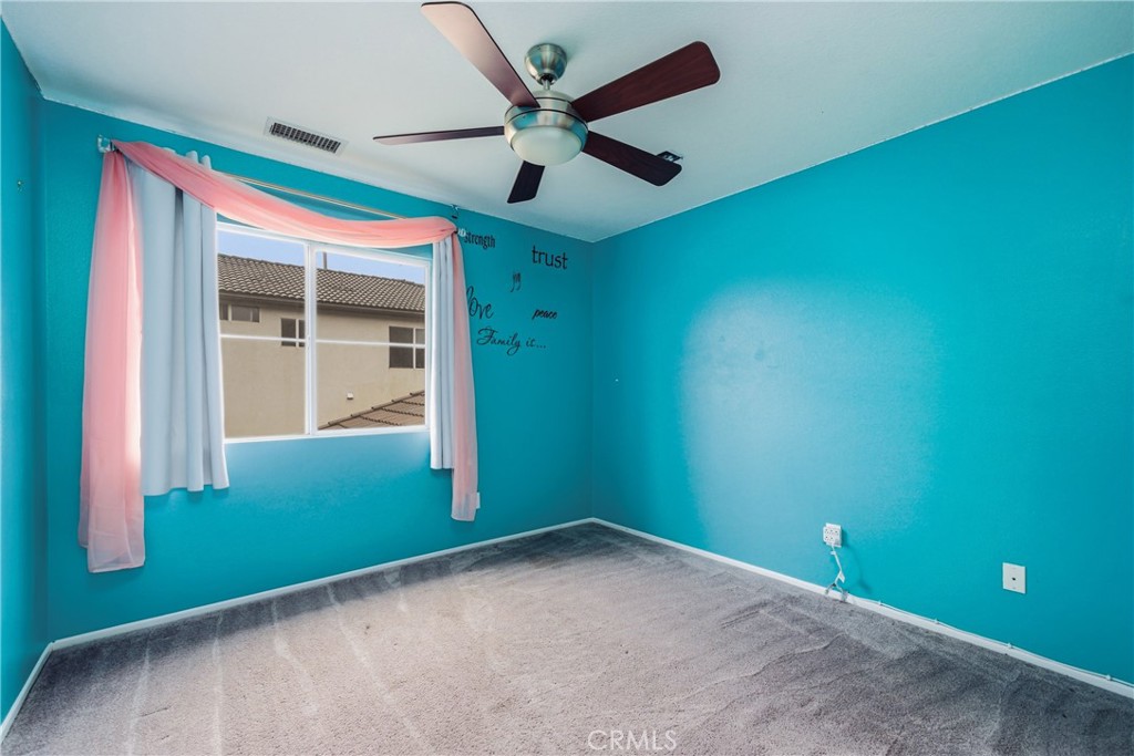 17891 Robusta Drive Riverside, CA 92503 - Photo 38 of 58