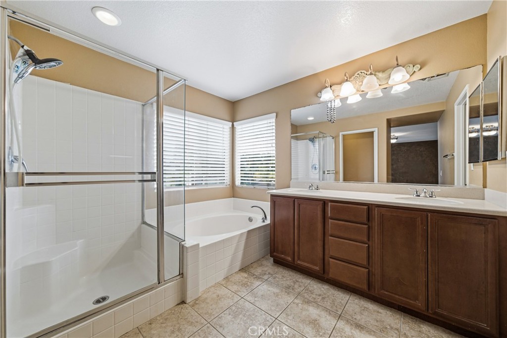 17891 Robusta Drive Riverside, CA 92503 - Photo 45 of 58