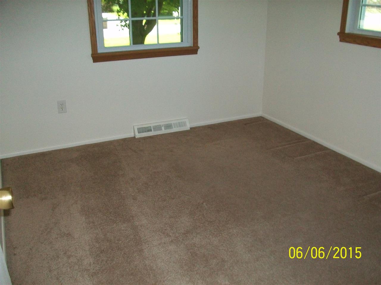56195 Cedar Road Mishawaka, IN 46545 - Photo 8 of 26 Gallery Image 8