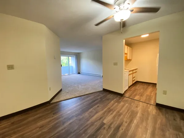 $1,875 | 133 Eastern Avenue, Unit 304, Manchester, NH 03104