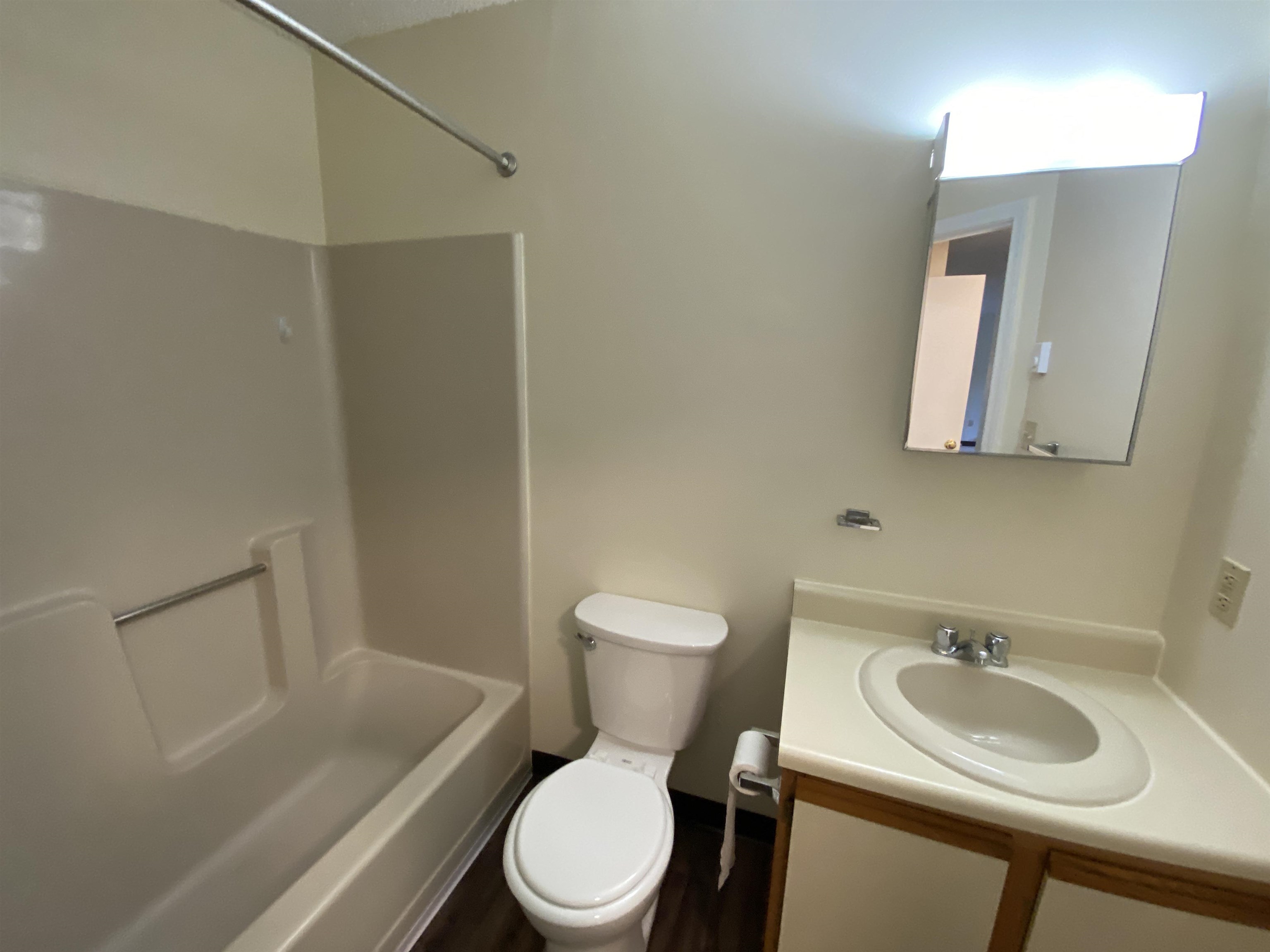 133 Eastern Avenue, Unit 304 Manchester, NH 03104 - Photo 33 of 53