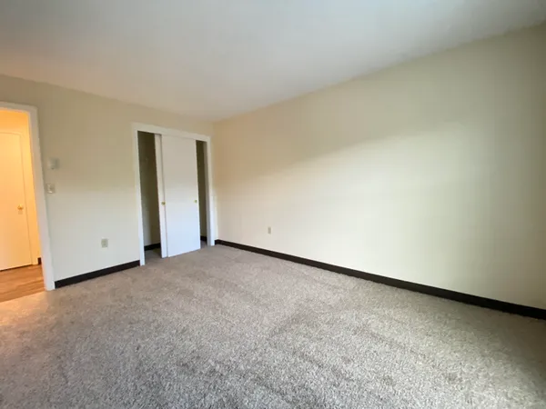 $1,875 | 133 Eastern Avenue, Unit 304, Manchester, NH 03104