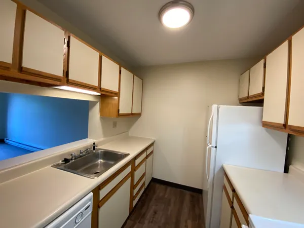 $1,875 | 133 Eastern Avenue, Unit 304, Manchester, NH 03104