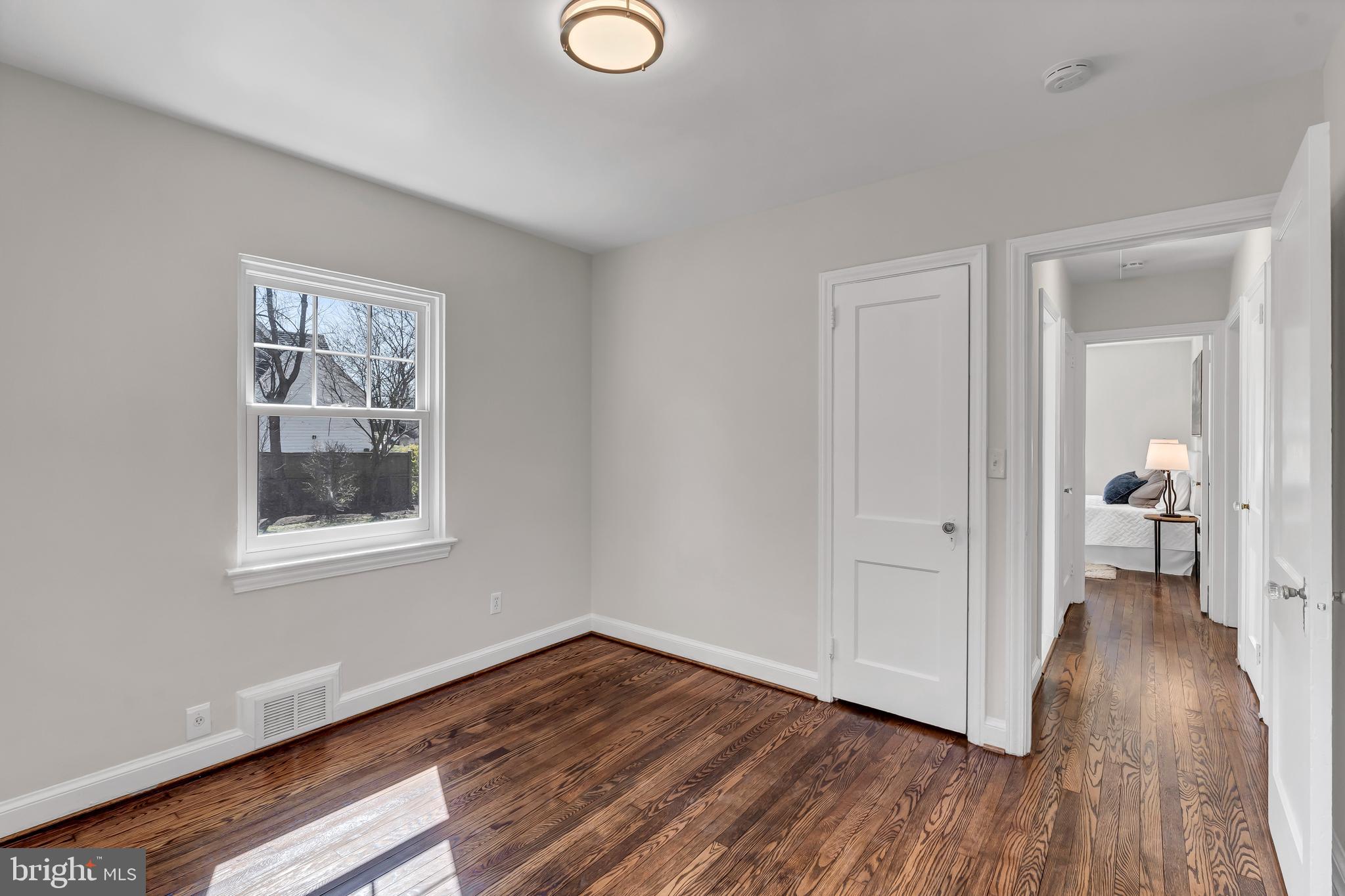 10415 Lorain Avenue Silver Spring, MD 20901 - Photo 23 of 38