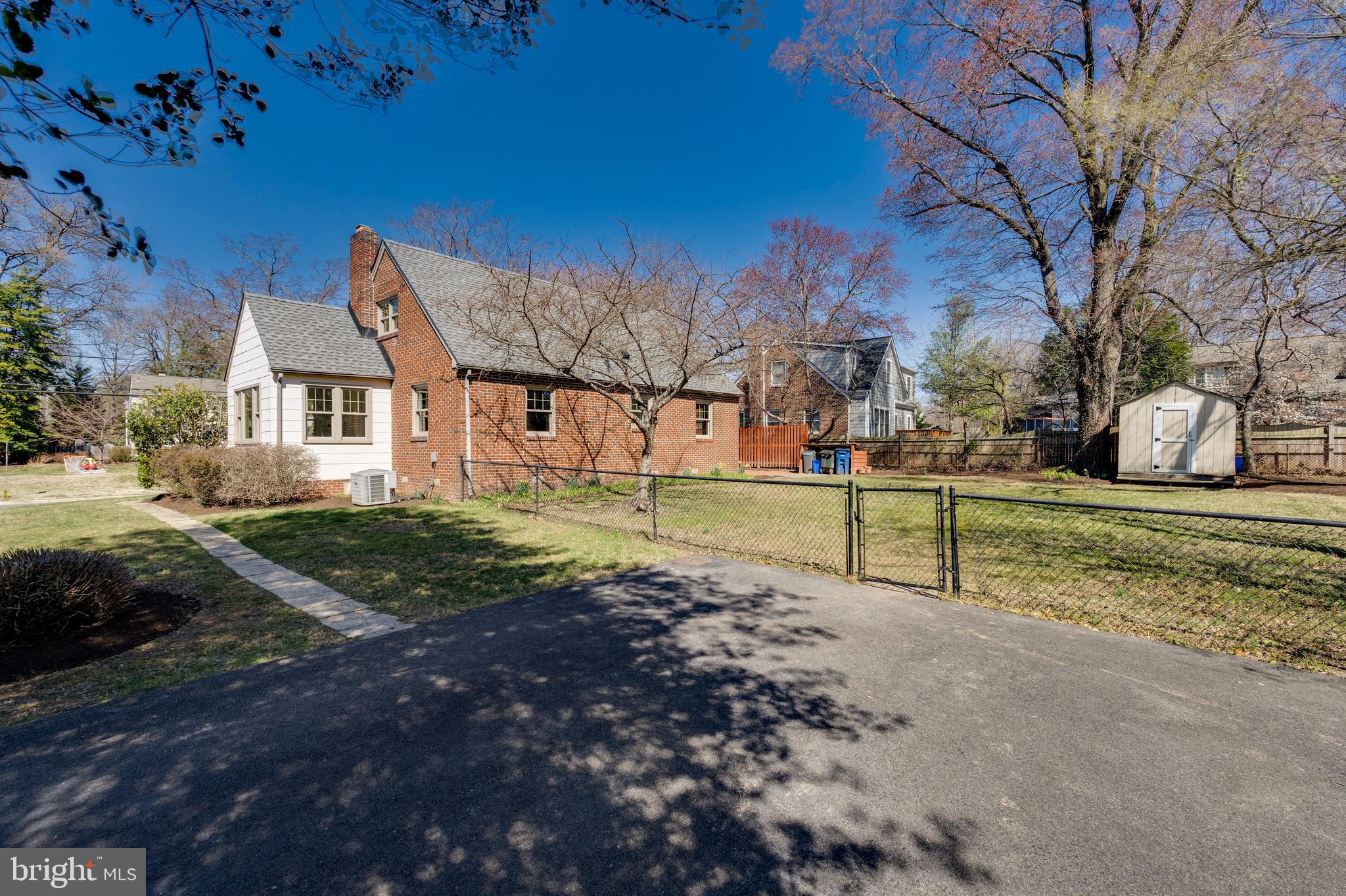 10415 Lorain Avenue Silver Spring, MD 20901 - Photo 36 of 38