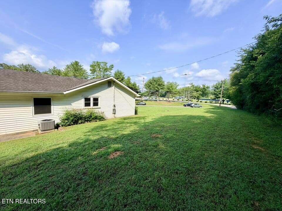 1890 James Ferry Road Kingston, TN 37763 - Photo 22 of 28 Back yard
