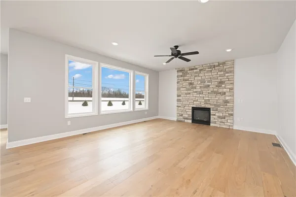 $649,900 | 1009 Via Angelo Custode Parma Ny 14468, Parma, NY 14468