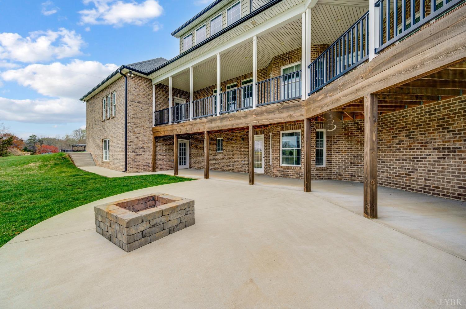 1695 Colby Drive Forest, VA 24551 - Photo 84 of 92 a view of a house with backyard and porch