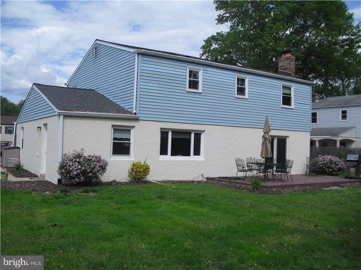 2612 Caranel Road Broomall, PA 19008 - Photo 5 of 21 Gallery Image 5