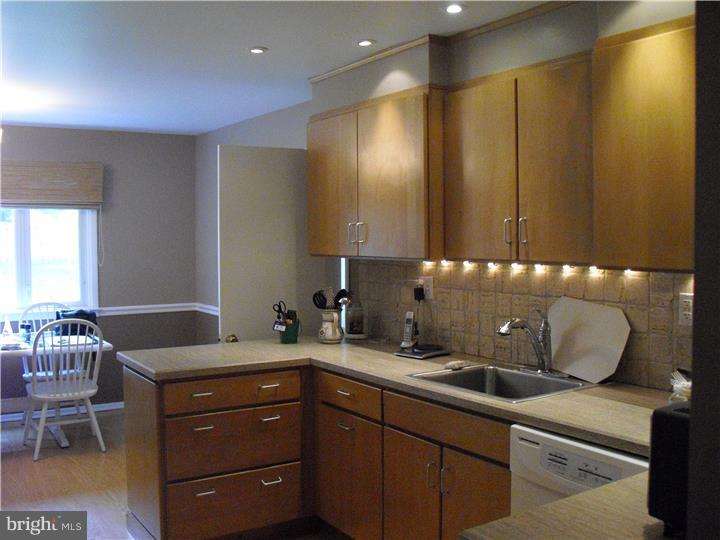 2612 Caranel Road Broomall, PA 19008 - Photo 8 of 21 Gallery Image 8