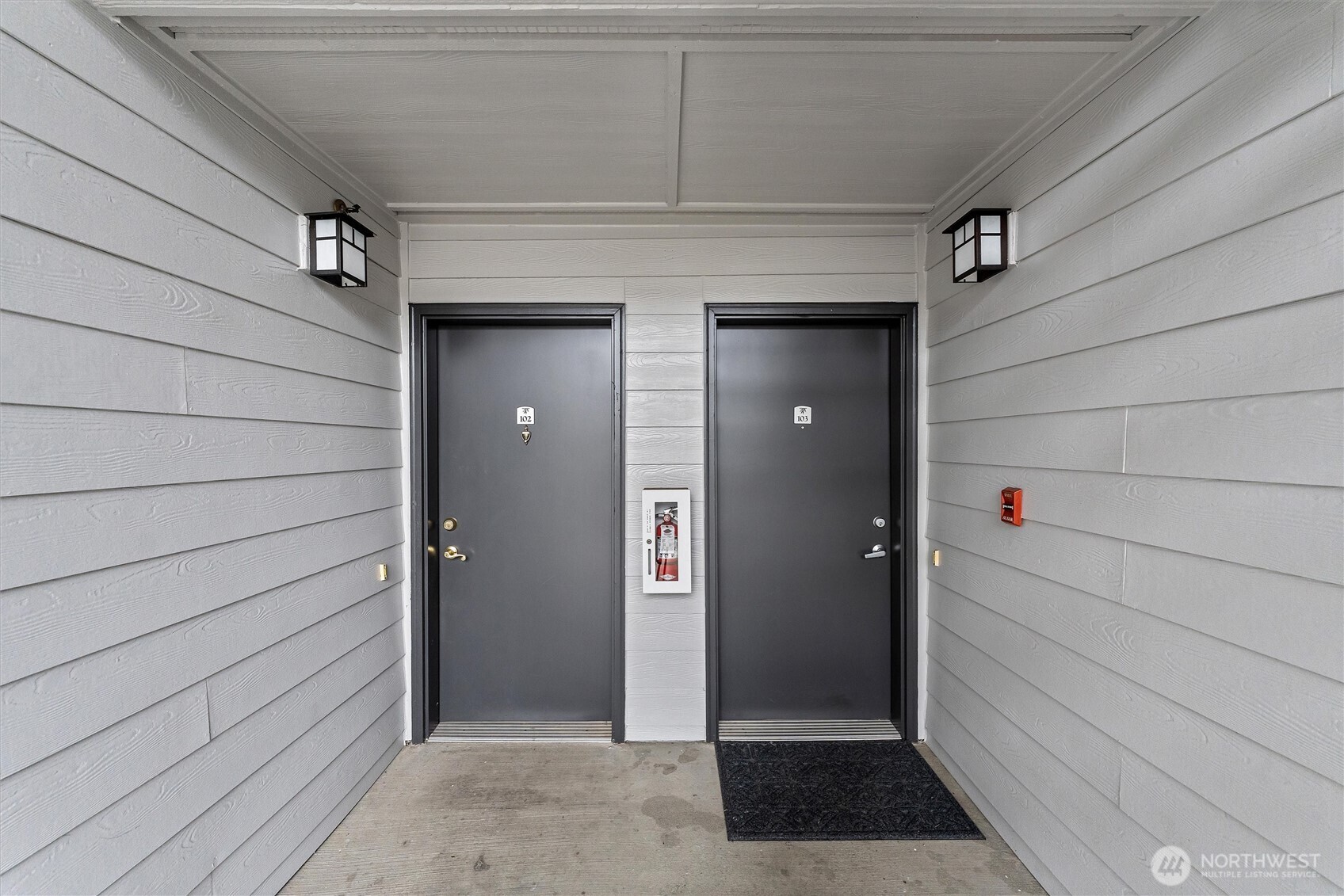 15150 140th Way Southeast, Unit S103 Renton, WA 98058 - Photo 3 of 40