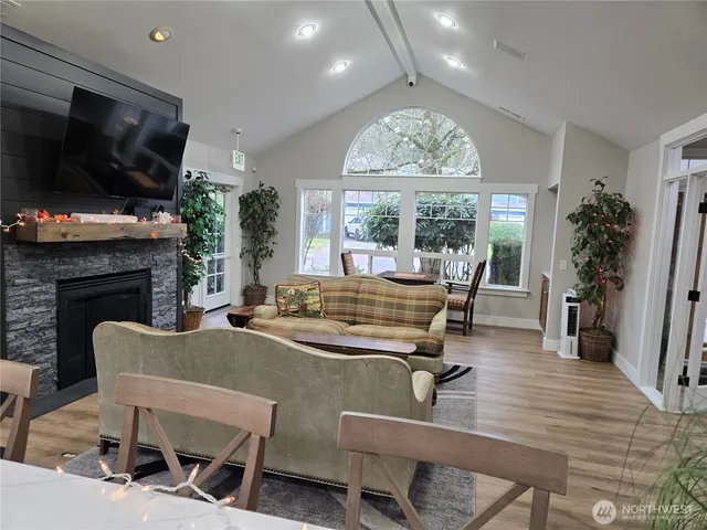 $329,500 | 15150 140th Way Southeast, Unit S103, Renton, WA 98058