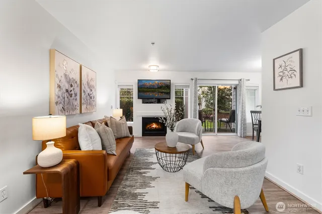 $329,500 | 15150 140th Way Southeast, Unit S103, Renton, WA 98058