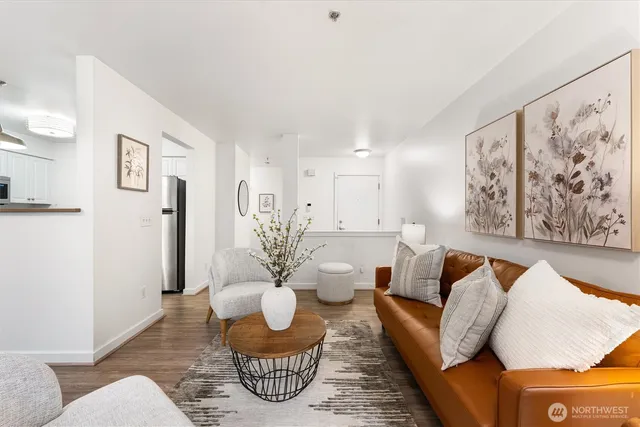 $329,500 | 15150 140th Way Southeast, Unit S103, Renton, WA 98058