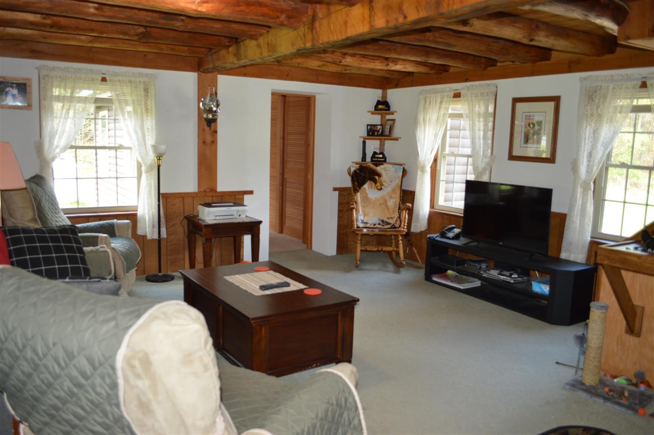 6 Hickory Hollow Road Vernon, VT 05354 - Photo 11 of 36 Gallery Image 11