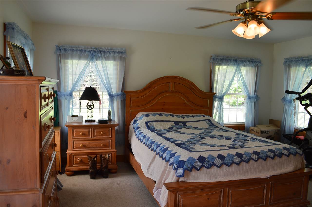 6 Hickory Hollow Road Vernon, VT 05354 - Photo 14 of 36 Gallery Image 14