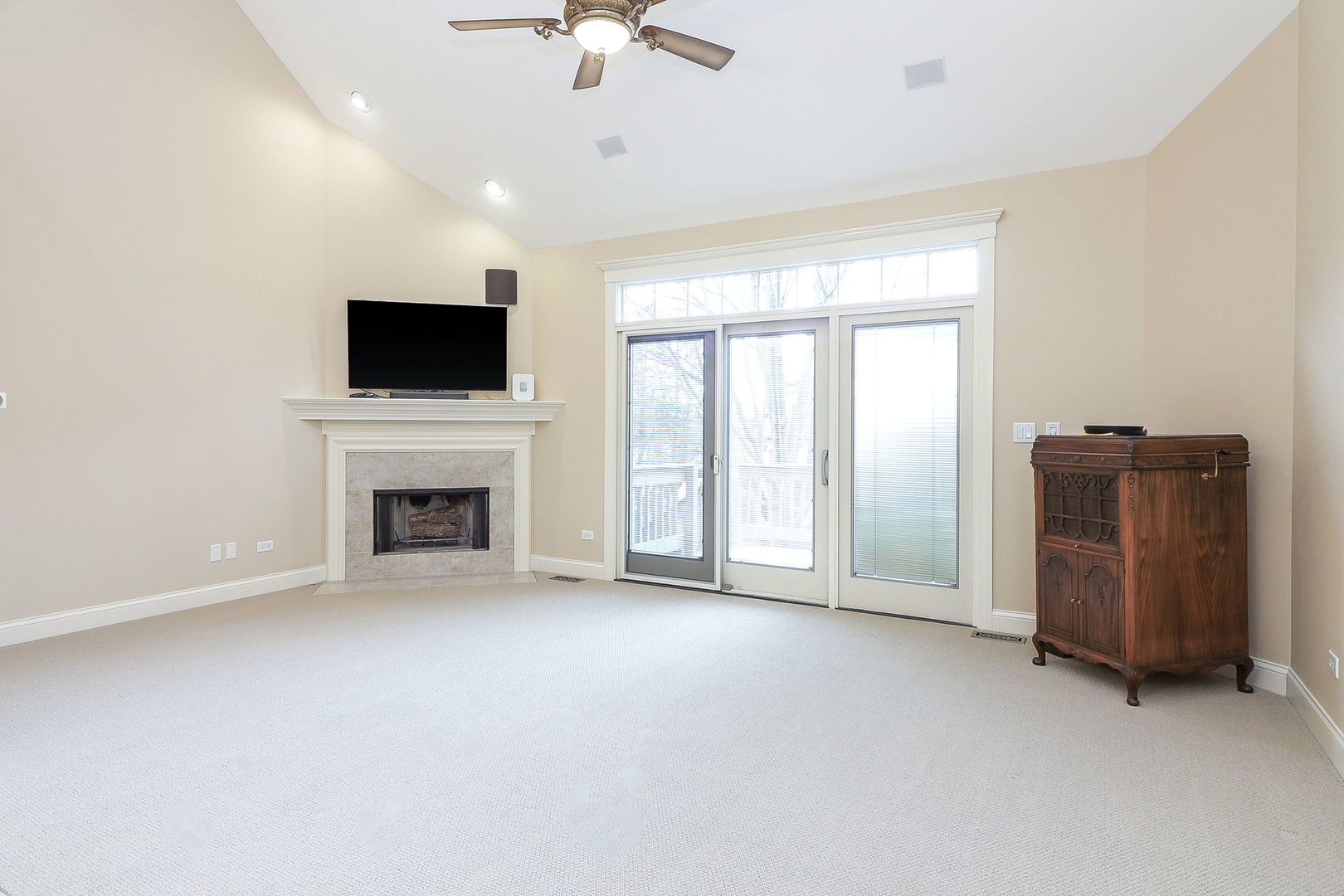 1751 Rizzi Lane Bartlett, IL 60103 - Photo 10 of 28