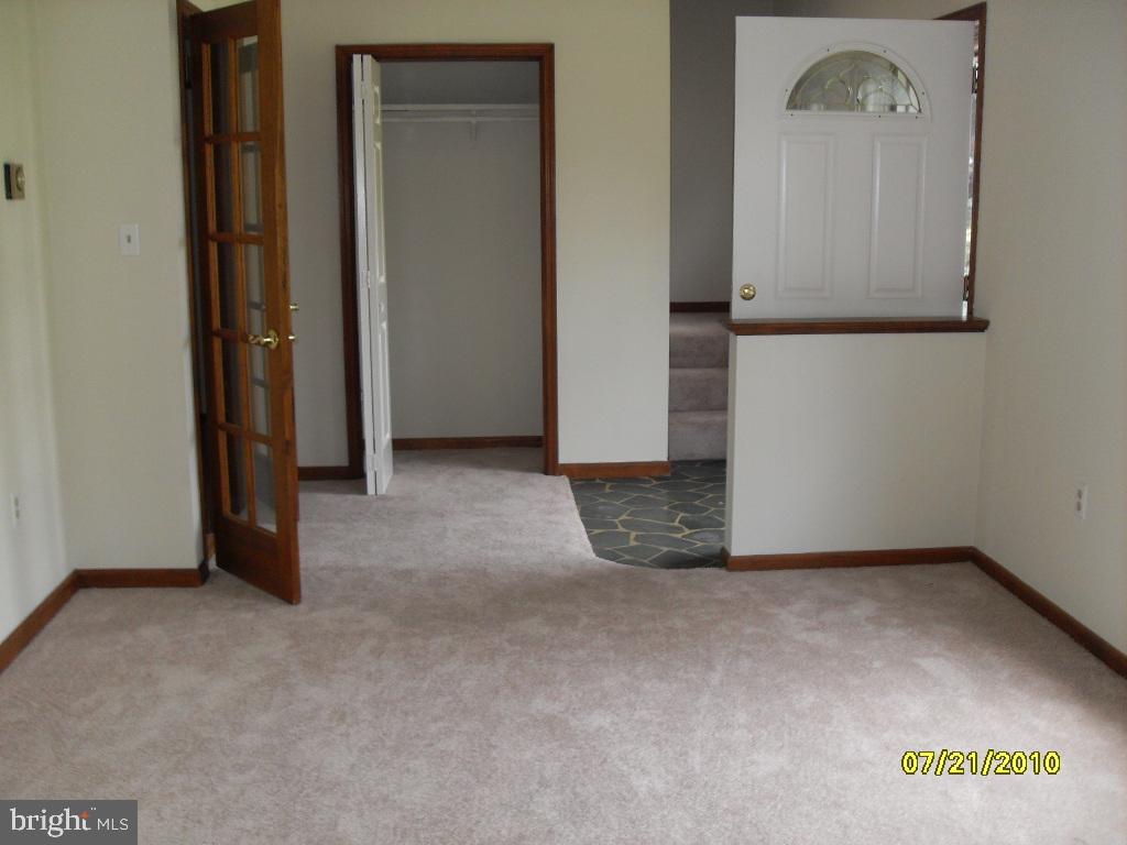 3033 Bricker Road Manheim, PA 17545 - Photo 8 of 11