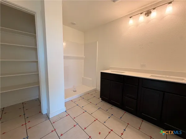 $254,900 | 122 University Avenue, Troy, TX 76579
