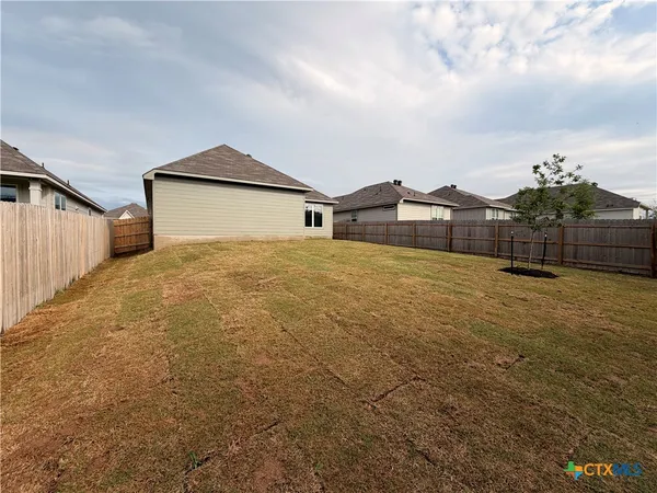 $254,900 | 122 University Avenue, Troy, TX 76579