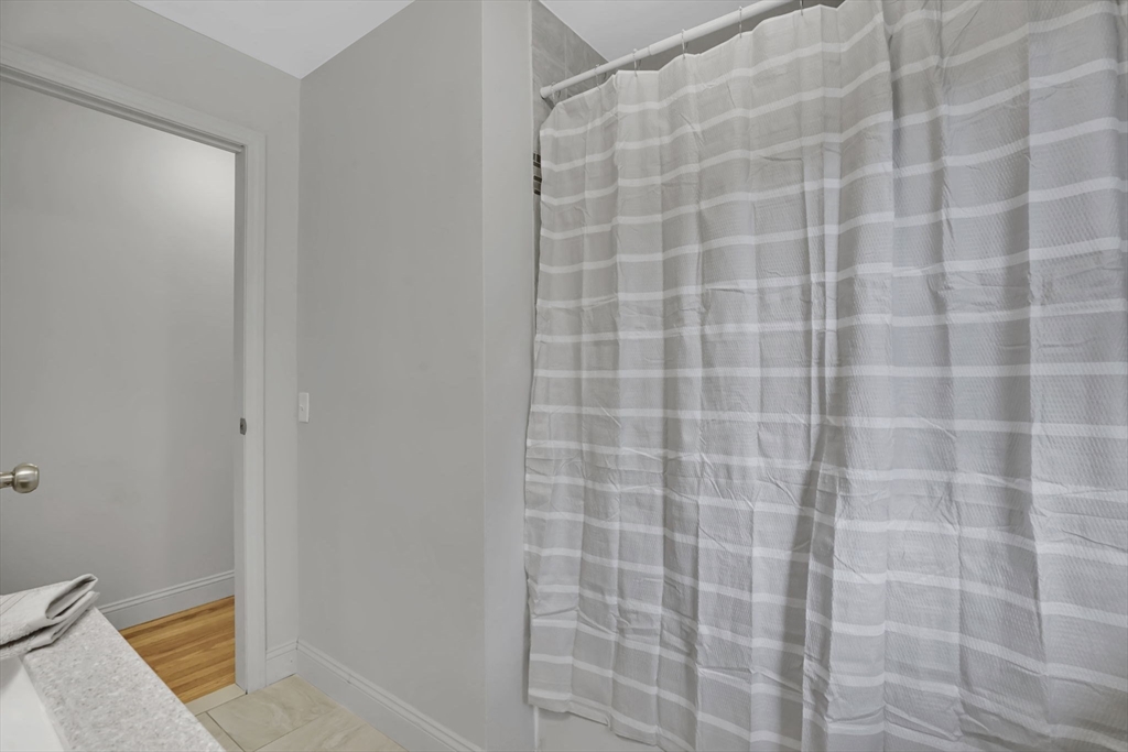 250 Old Lyman Road Chicopee, MA 01020 - Photo 18 of 38