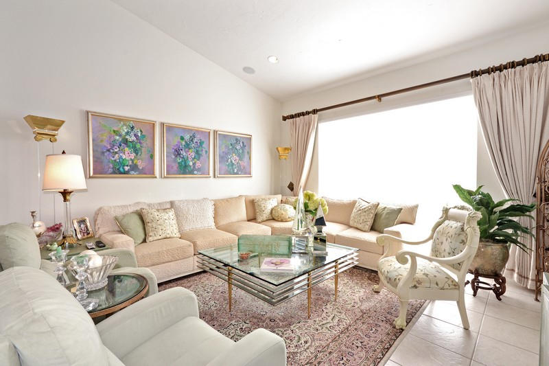 6198 Heliconia Road Delray Beach, FL 33484 - Photo 4 of 10 Living Room