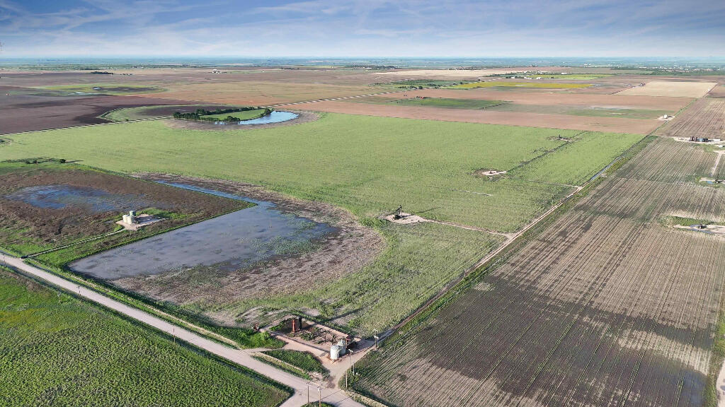 a view of an ocean from a balcony