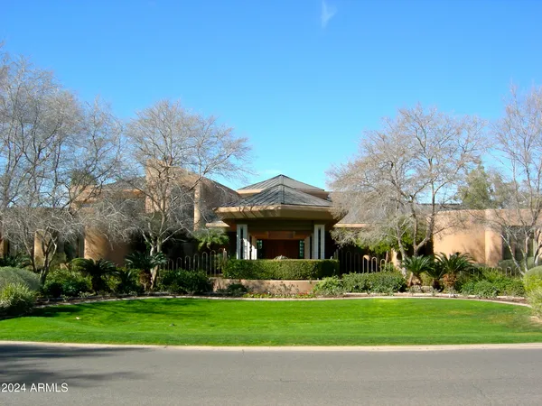 $5,995,000 | 15 Biltmore Estates Drive, Phoenix, AZ 85016