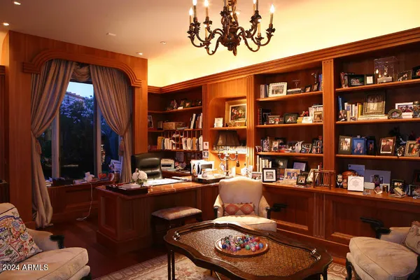 $5,995,000 | 15 Biltmore Estates Drive, Phoenix, AZ 85016
