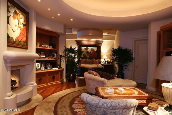 $5,995,000 | 15 Biltmore Estates Drive, Phoenix, AZ 85016