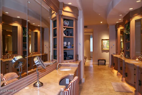 $5,995,000 | 15 Biltmore Estates Drive, Phoenix, AZ 85016