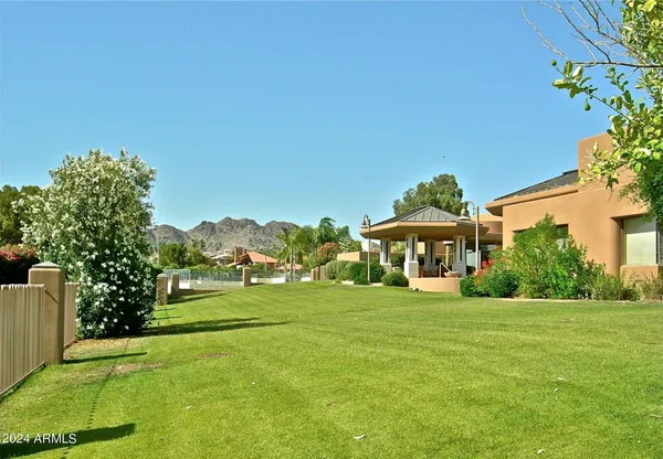 $5,995,000 | 15 Biltmore Estates Drive, Phoenix, AZ 85016