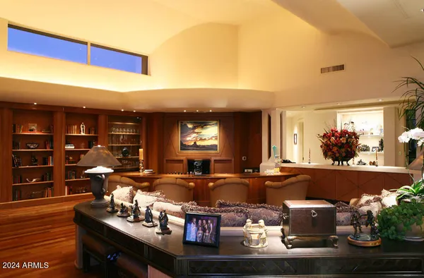 $5,995,000 | 15 Biltmore Estates Drive, Phoenix, AZ 85016
