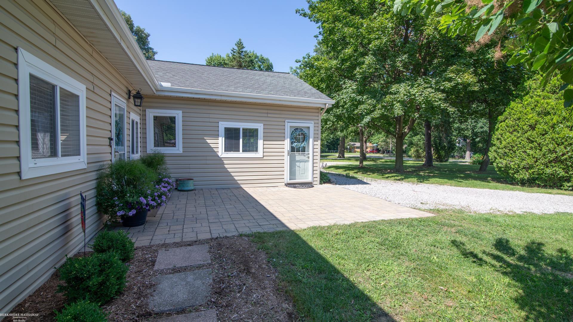 2540 Frankson Avenue Rochester, MI 48307 - Photo 9 of 37 50117180-8.JPG