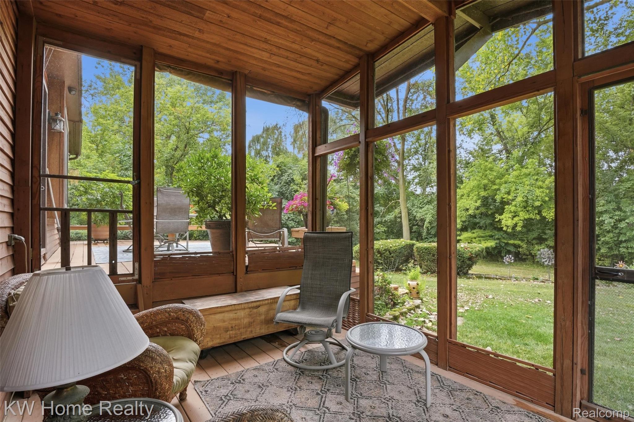 21435 Gill Road Farmington, MI 48335 - Photo 67 of 86 67-DSC01550.jpg
