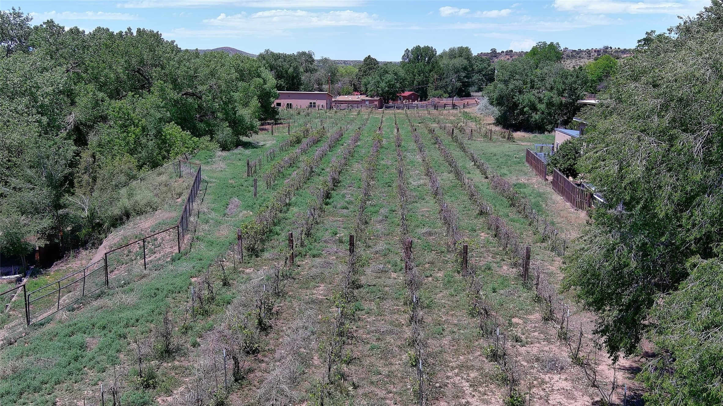 442 Los Pinos Road Santa Fe, NM 87507 - Photo 16 of 70