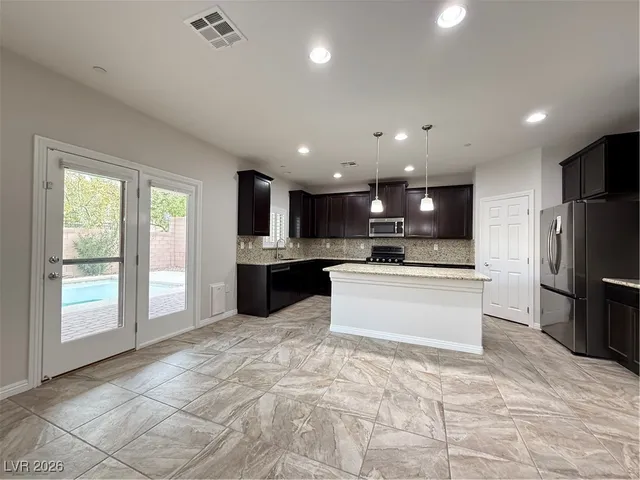 $2,900 | 132 Dunblane Street, Henderson, NV 89012