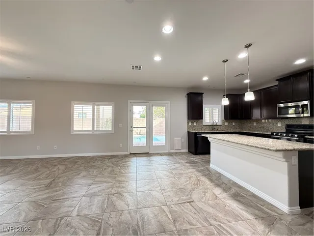 $2,900 | 132 Dunblane Street, Henderson, NV 89012